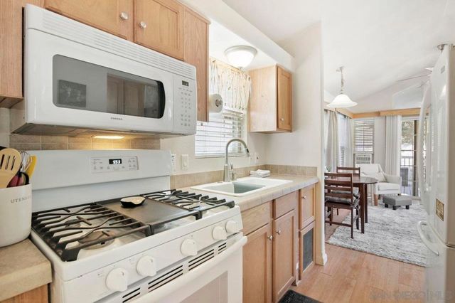 9018 Vernal Ln, Descanso, CA 91916