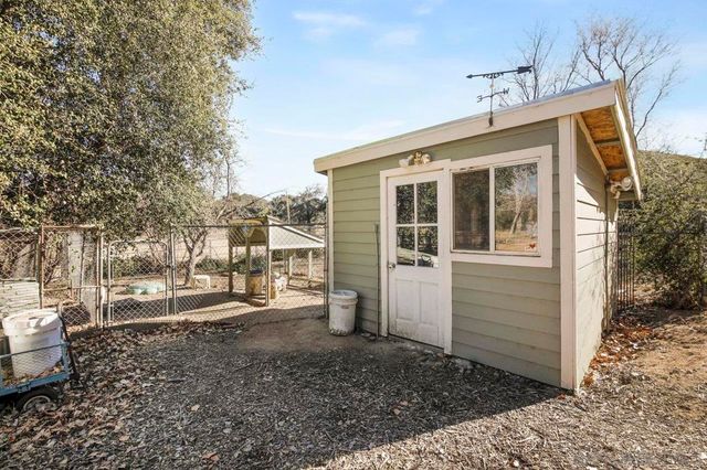 9018 Vernal Ln, Descanso, CA 91916