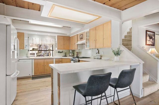 9018 Vernal Ln, Descanso, CA 91916