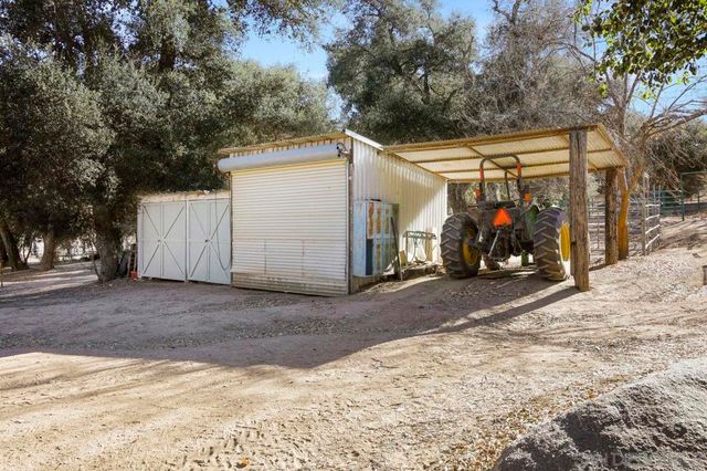 9018 Vernal Ln, Descanso, CA 91916