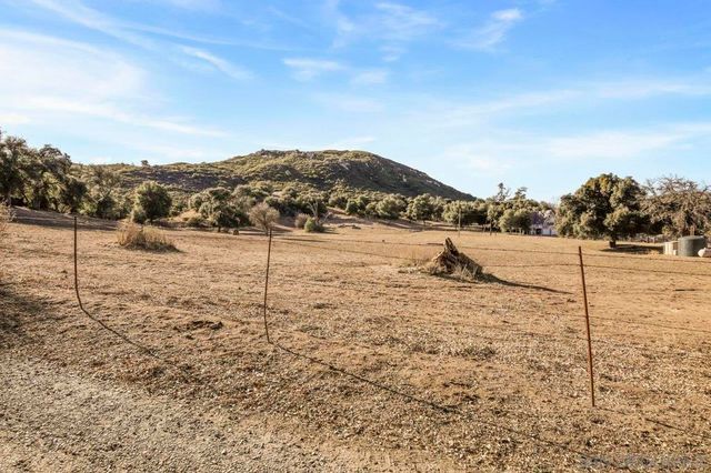 9018 Vernal Ln, Descanso, CA 91916