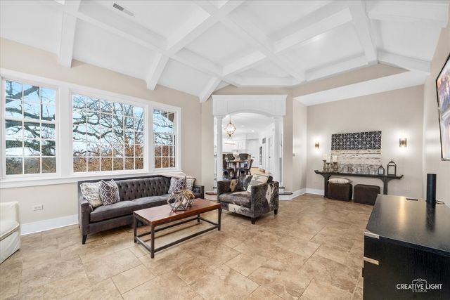 6N499 Brookhaven Lane, St. Charles, IL 60175