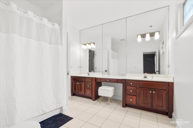 6N499 Brookhaven Lane, St. Charles, IL 60175