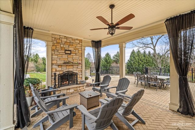 6N499 Brookhaven Lane, St. Charles, IL 60175