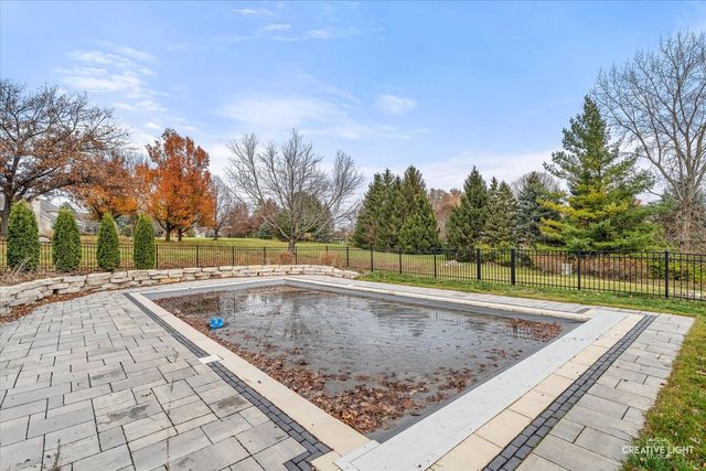 6N499 Brookhaven Lane, St. Charles, IL 60175