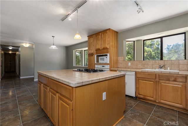 7905 San Gregorio Road, Atascadero, CA 93422