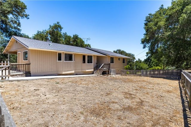 7905 San Gregorio Road, Atascadero, CA 93422