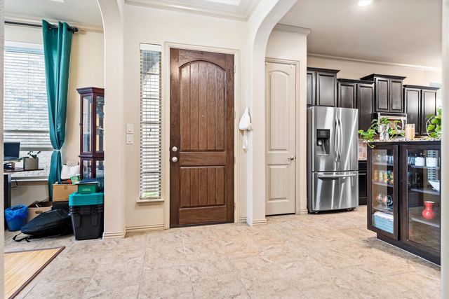 2459 Embleton Drive, Lewisville, TX 75067