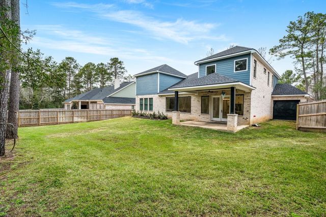 245 E Blue Heron Drive, Montgomery, TX 77316