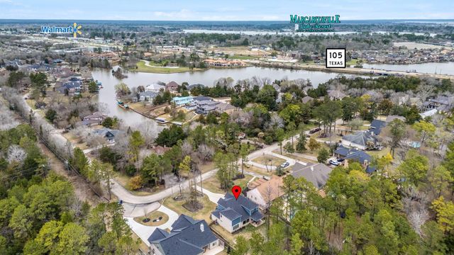 245 E Blue Heron Drive, Montgomery, TX 77316