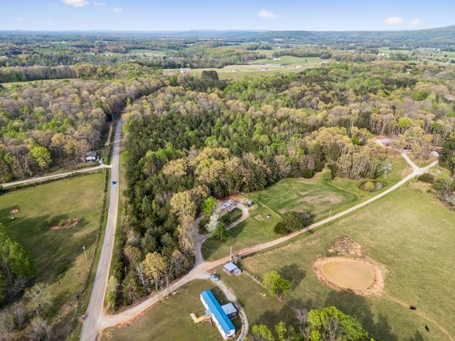 1033 Pollard Rd, Walling, TN 38587