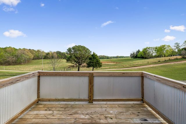 1033 Pollard Rd, Walling, TN 38587
