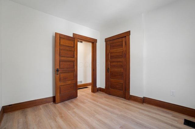 332 E Mithoff Street, Columbus, OH 43206