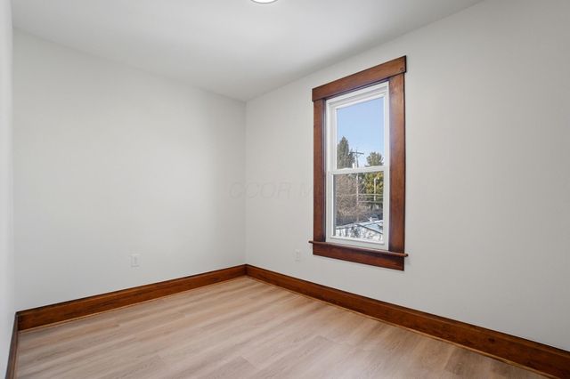 332 E Mithoff Street, Columbus, OH 43206