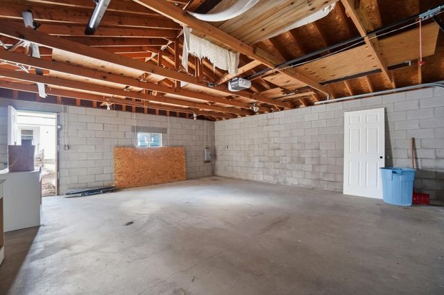 332 E Mithoff Street, Columbus, OH 43206