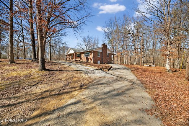 1112 N Shady Lane Loop, Clarkrange, TN 38553