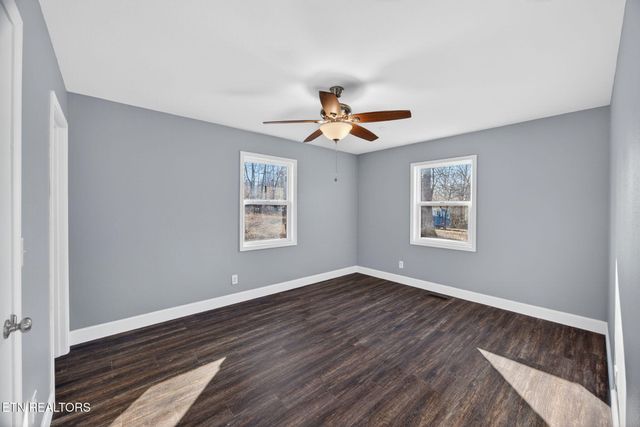 1112 N Shady Lane Loop, Clarkrange, TN 38553