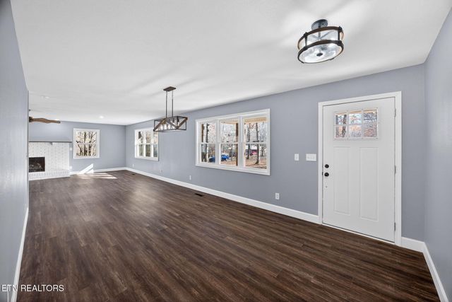 1112 N Shady Lane Loop, Clarkrange, TN 38553