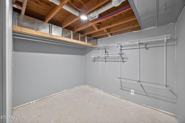 1112 N Shady Lane Loop, Clarkrange, TN 38553