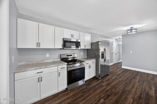 1112 N Shady Lane Loop, Clarkrange, TN 38553