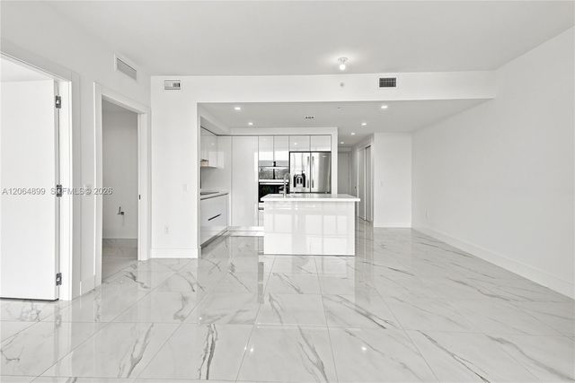 1179 E Hallandale Boulevard 302, Hallandale Beach, FL 33009