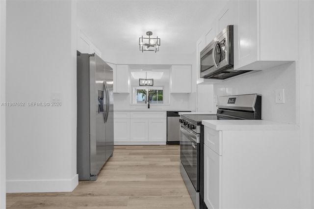 1163 SE 6th Ct, Dania Beach, FL 33004