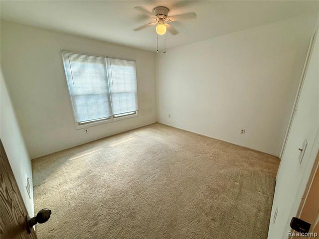 38505 Yarmouth Street, Clinton Township, MI 48038