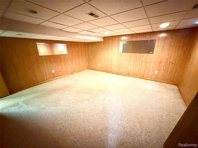 38505 Yarmouth Street, Clinton Township, MI 48038