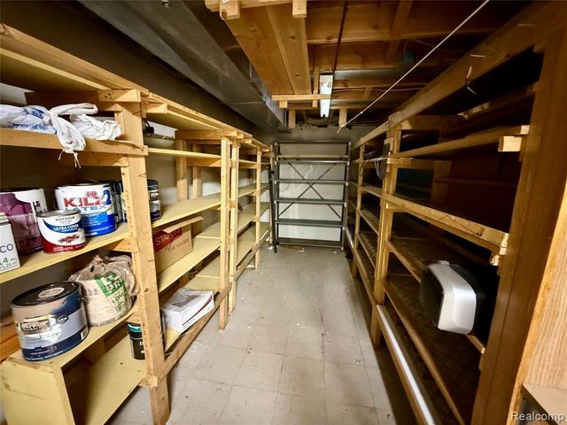 38505 Yarmouth Street, Clinton Township, MI 48038