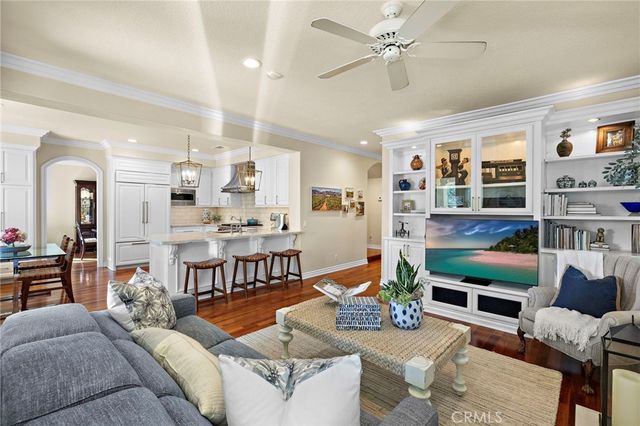 64 Calle Cabrillo, Lake Forest, CA 92610