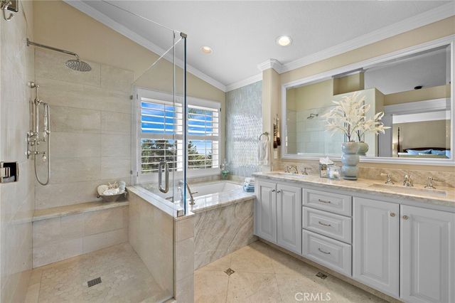 64 Calle Cabrillo, Lake Forest, CA 92610