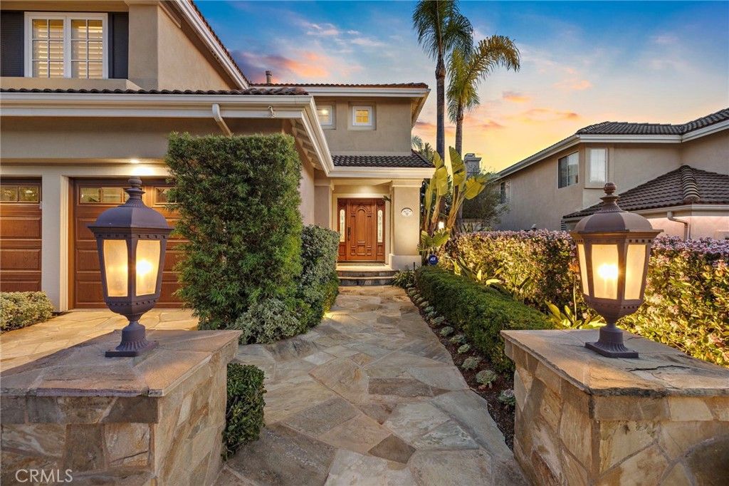 64 Calle Cabrillo, Lake Forest, CA 92610