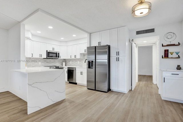 62 Monaco B 62, Delray Beach, FL 33446