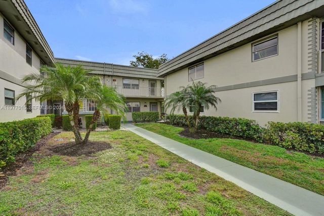 62 Monaco B 62, Delray Beach, FL 33446