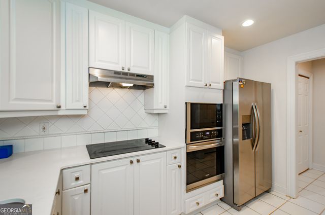 211 Colonial Homes Drive NW 2304, Atlanta, GA 30309