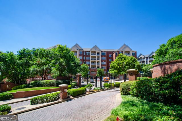 211 Colonial Homes Drive NW 2304, Atlanta, GA 30309