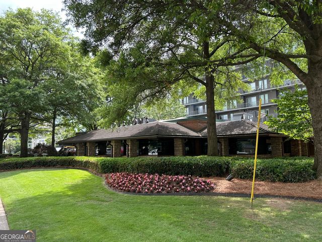 211 Colonial Homes Drive NW 2304, Atlanta, GA 30309