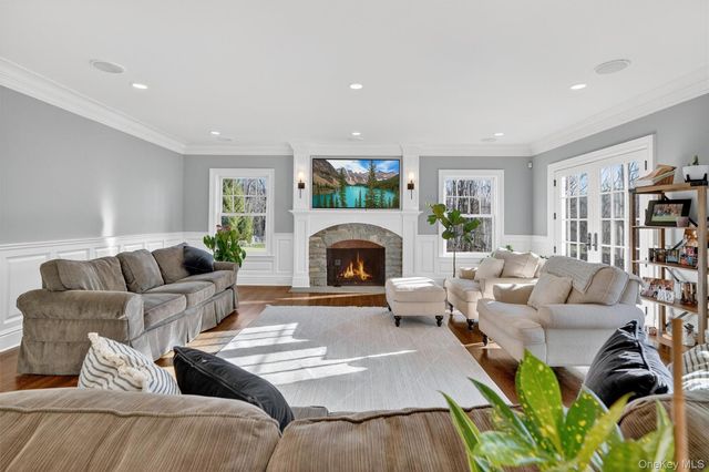 117 Chestnut Ridge Road, Bedford, NY 10549