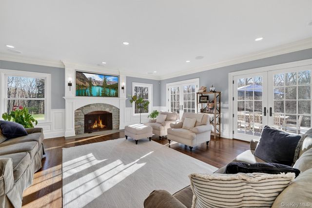 117 Chestnut Ridge Road, Bedford, NY 10549