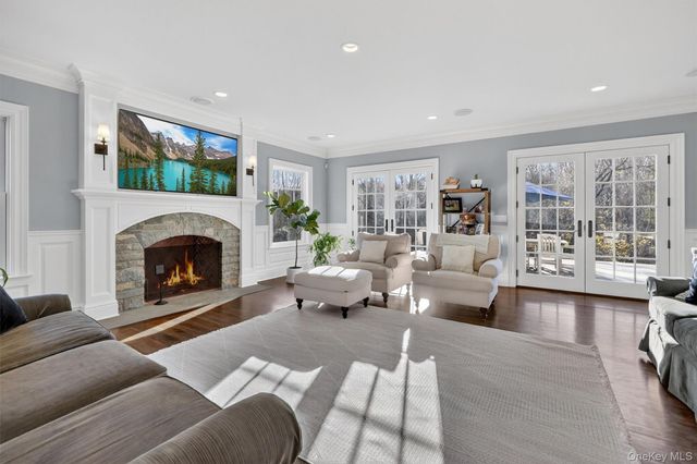 117 Chestnut Ridge Road, Bedford, NY 10549