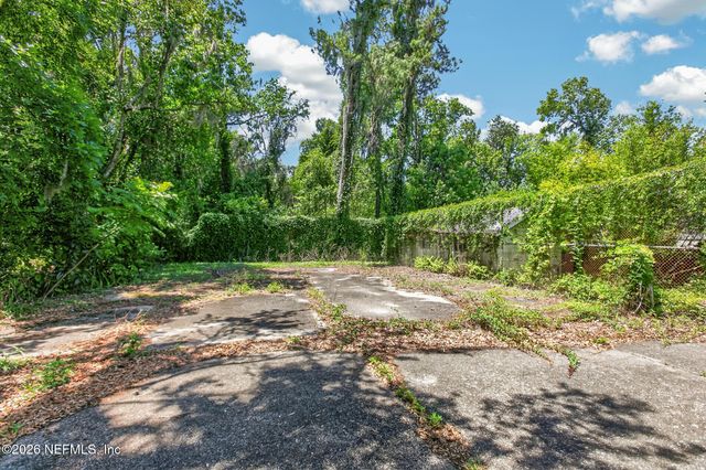 3855 SAN JOSE Boulevard, Jacksonville, FL 32207