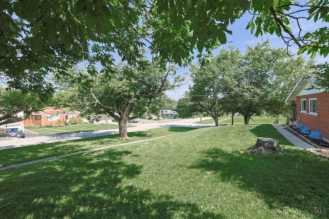 5291 Briarhill Drive, Delhi Twp, OH 45238