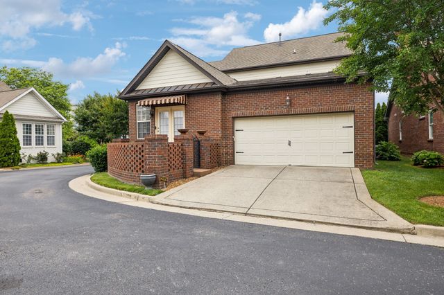 801 Valley View Cir, Brentwood, TN 37027