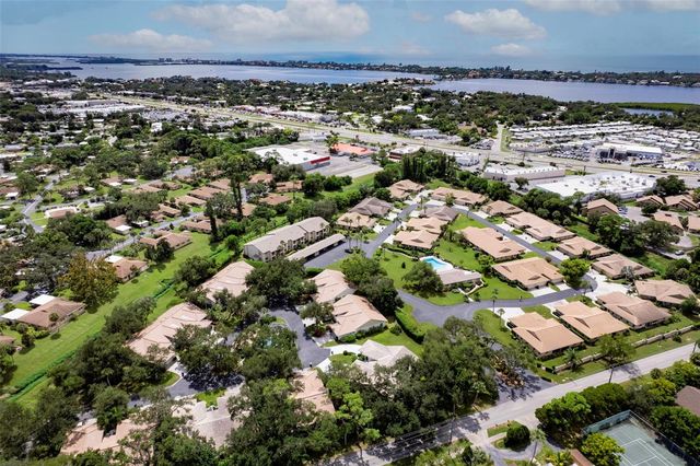 7143 WOOD CREEK DRIVE 203, Sarasota, FL 34231