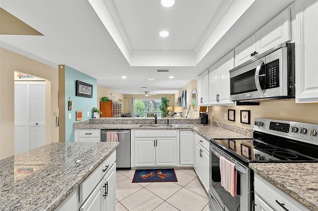 7143 WOOD CREEK DRIVE 203, Sarasota, FL 34231