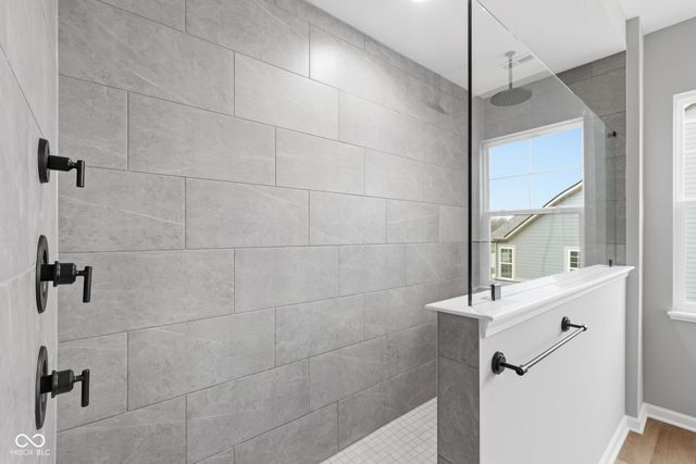 9059 Ambassador Street, Mccordsville, IN 46055