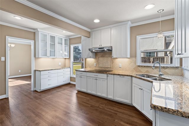 4373 Harvest Lane, Houston, TX 77004