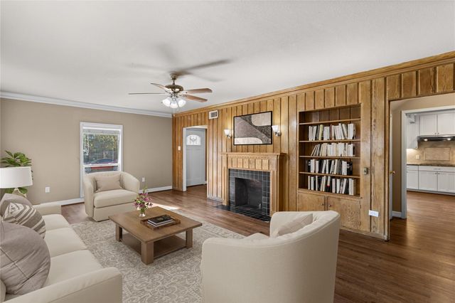 4373 Harvest Lane, Houston, TX 77004