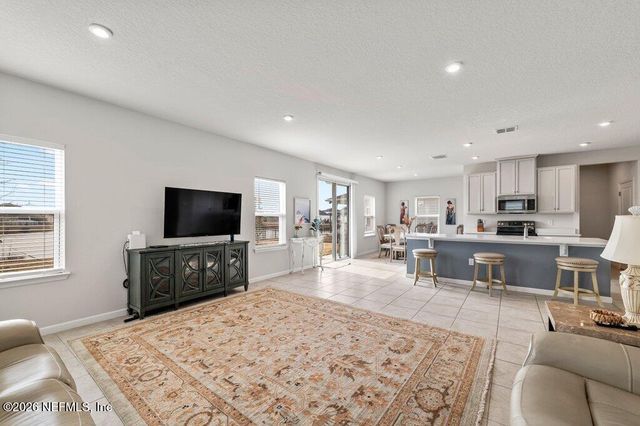 1545 TANOAN Drive, Jacksonville, FL 32221