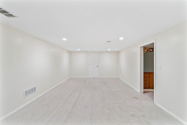 511 7th Street, Maxwell, IA 50161